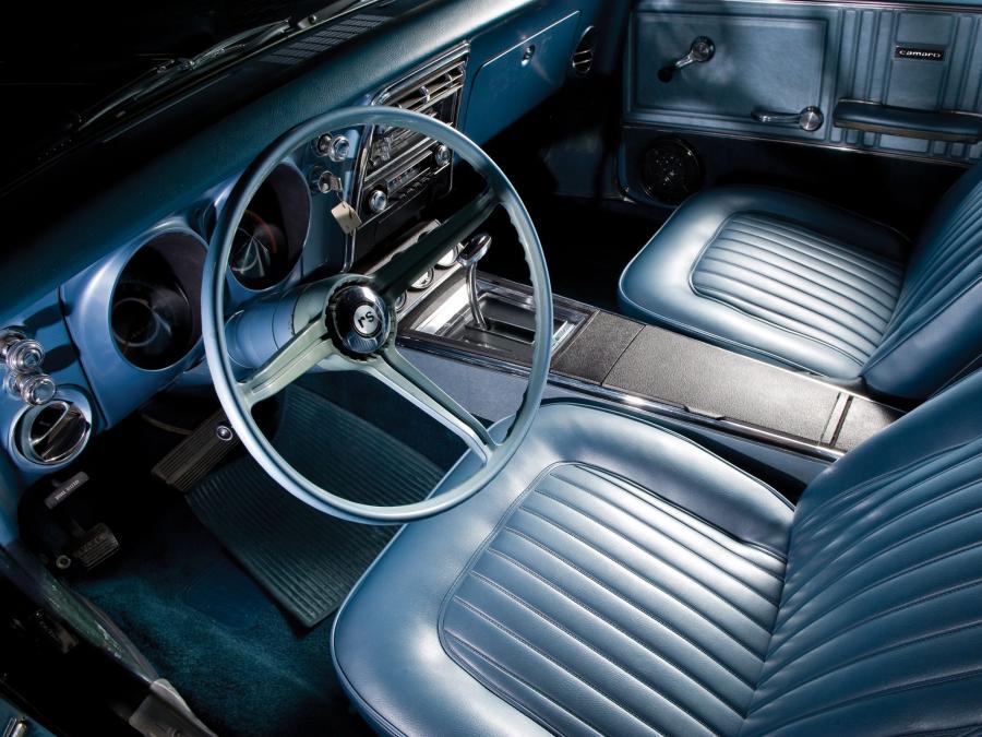  Chevrolet Camaro RS 327 Convertible 1967 года  (фото 2 из 13)